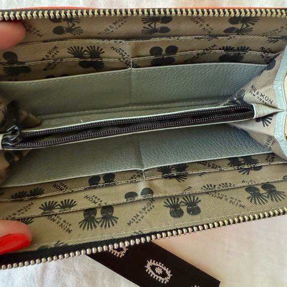 Min & Mon- Purse, Wallet, keychain, Stylish Black and Orange Women's Bag Set - Picture 8 of 11